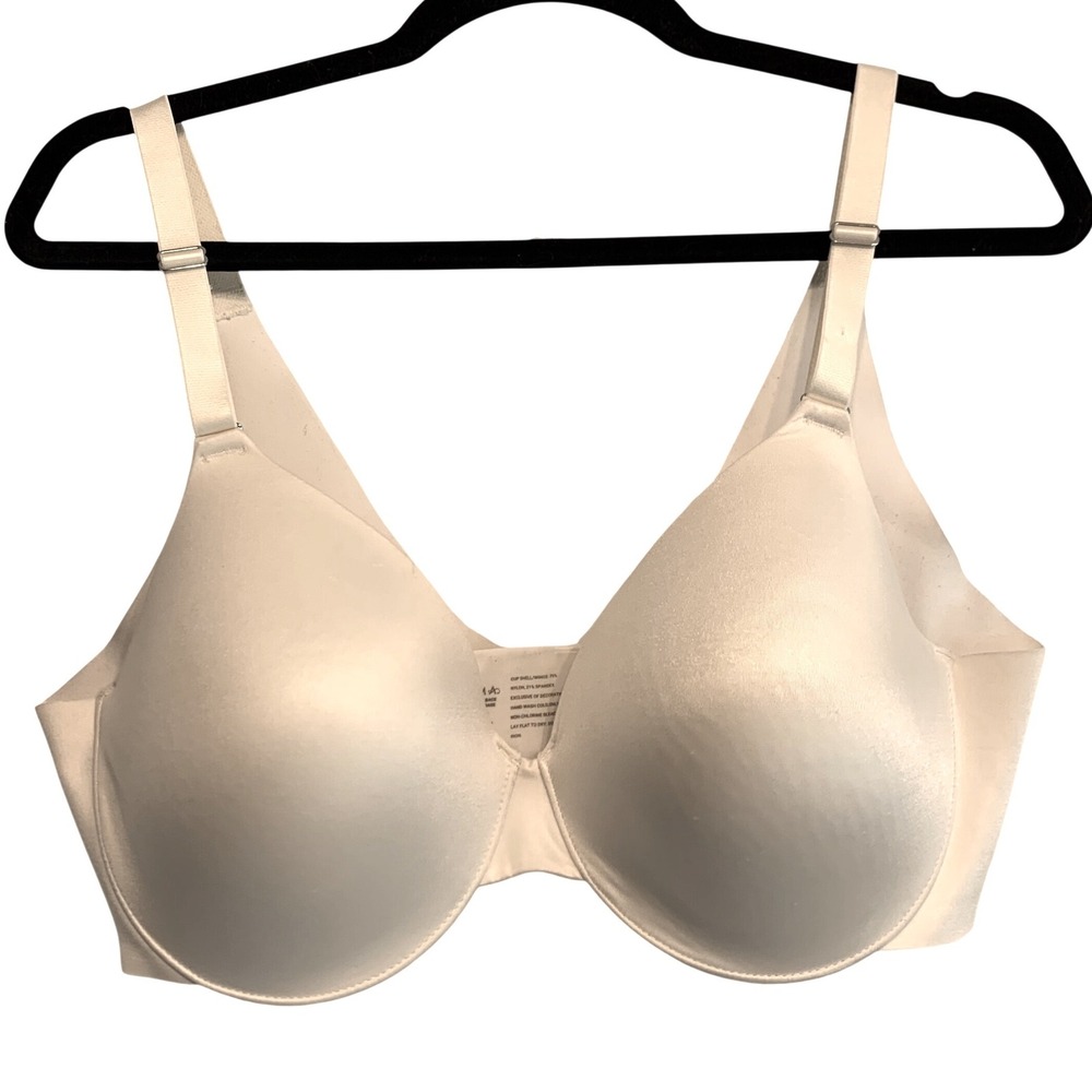 Soma Bra Vanishing 360 Wireless Bra 38D Beige sexy Minimalist Capsule Staple